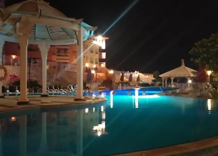 Porto South El Sokhna - Egyptian Families Only Apartment *